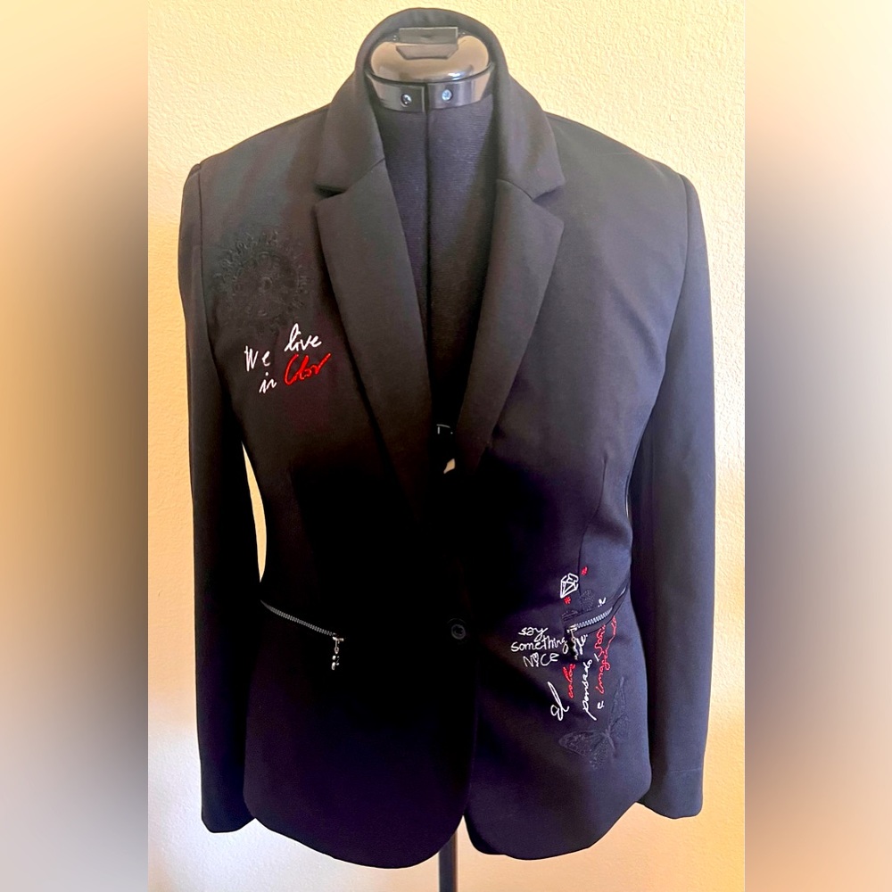Desigual black blazer with embroidered embellishments. Size 42 or US 10 or M.